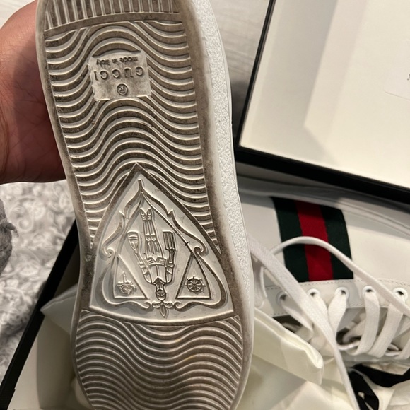 Used Gucci sneakers size 39 mens with dust bag - Picture 8 of 13
